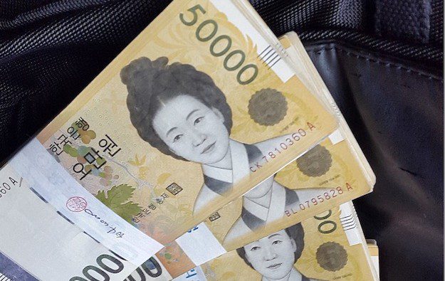 AML checks of S.Korea casinos restart after pandemic pause